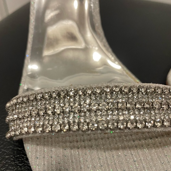 Badgley Mischka Urina heels in size 7 - Picture 6 of 8